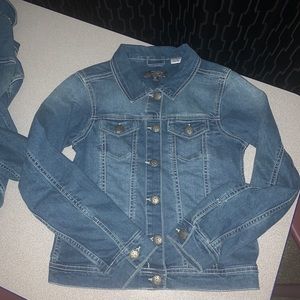 SILVER JEANS BRAND  DENIM JACKET SIZE 10 girls